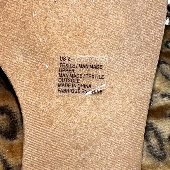 🌸 American Eagle Outfitters Fabric Bow Beaded Thong Sandals – Size 8 - Picture 5 of 5